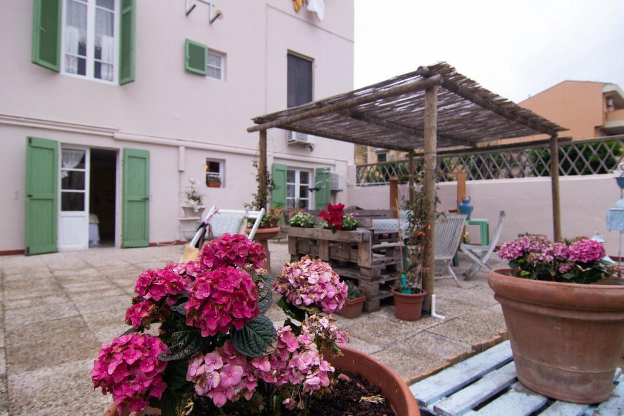 Апартаменти 200Metri Dal Mare Raffinato Chalet Con Giardino Маріна-ді-Піза Екстер'єр фото